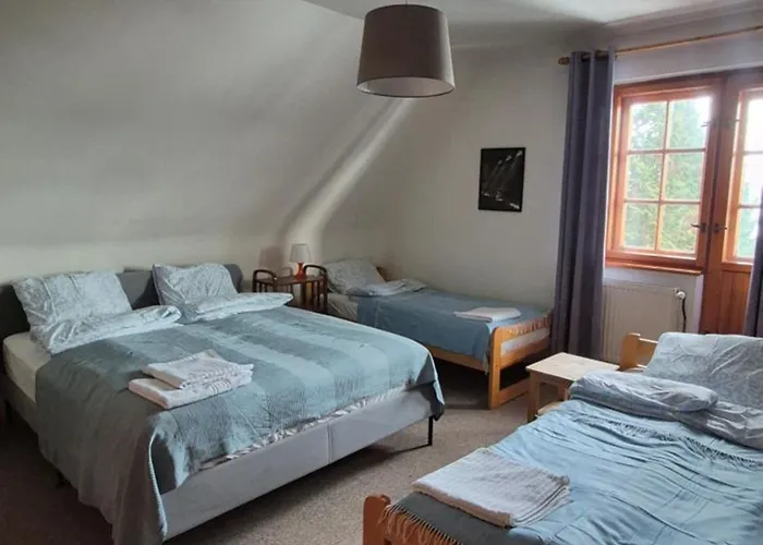 בית נופש Dom Na Lesnej - מז'צ'אנה דולנה