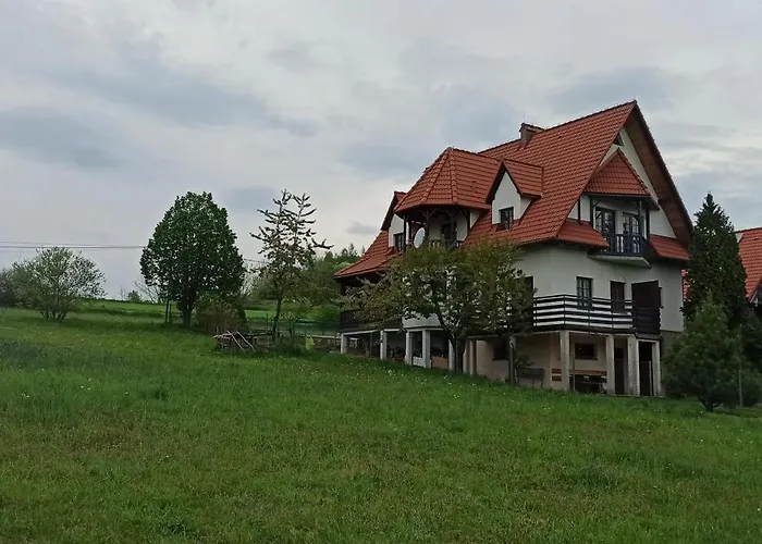 Dom Na Lesnej - בית נופש *